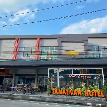 Tanatnan Hotel Ranong Exterior foto