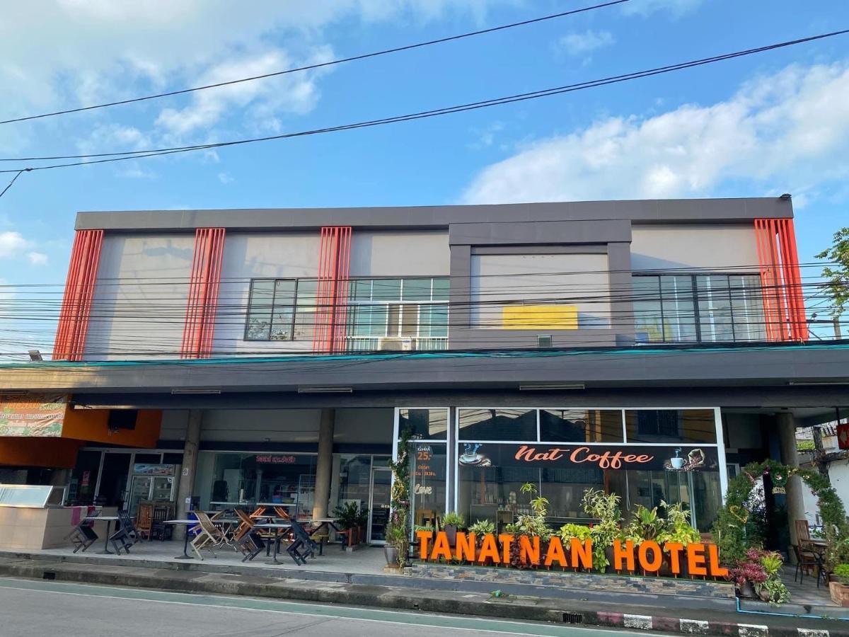Tanatnan Hotel Ranong Exterior foto